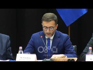 RTV Ora - Braçe paralajmëron një tjetër skaner në administratën publike, jo partiakëve