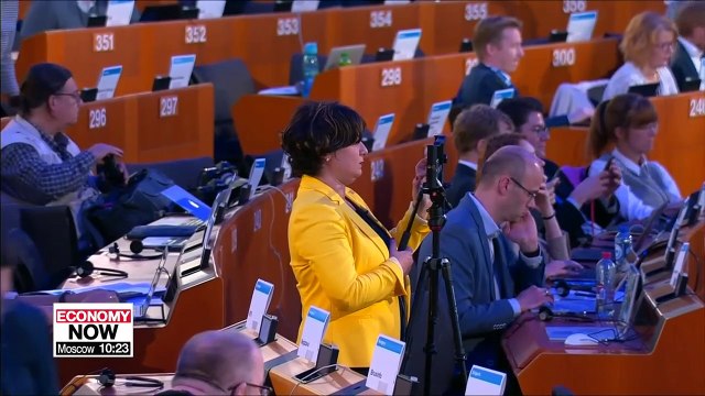 Centrist bloc to lose majority in EU vote as greens and euroskeptics gain, early results show