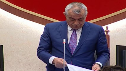 BETOHEN 3 DEPUTETËT E RINJ, SHKON NË 102 NUMRI I LIGJVËNËSVE