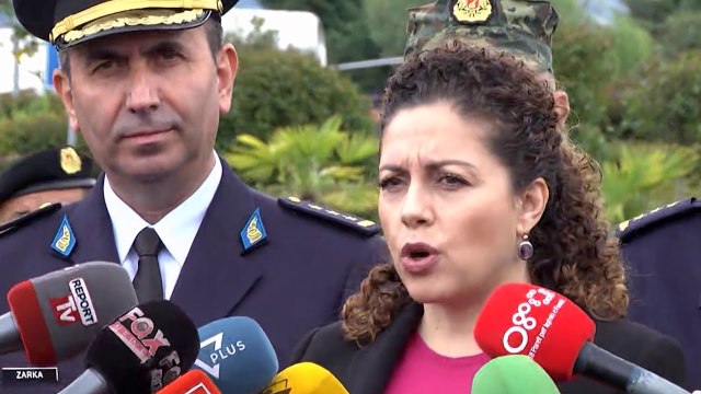 USHTRIA NË RINAS, XHAÇKA S’KEMI CËNIM TË SIGURISË KOMBËTARE