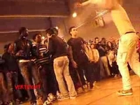 VERTIFIGHT 4: THE MASTERS VS ELECTRO FAMOUS BY YOUVAL