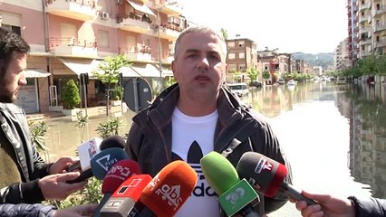 RESHJET E SHIUT, VLORA VIJON TË JETË E 'PUSHTUAR' NGA UJI