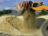 Vidéo broyage asphalt, verre, sable, compost, fraisa etc
