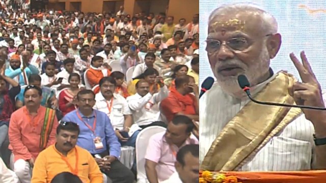 PM Modi reveals his two big political crisis during his speech in Varanasi | Oneindia News