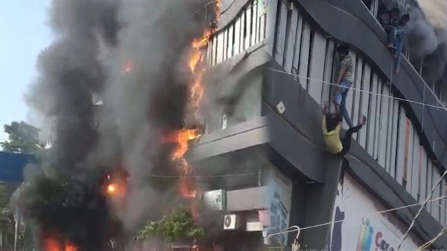 कैसे आग से धधका सूरत का कोचिंग सेंटर? खुद देखिए, मौत बन नीचे से ऊपर ऐसे पहुंची थी 'बिजली'