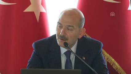 Bakan Soylu, muhtarlarla bir araya geldi