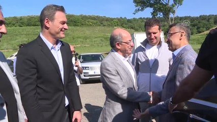 Oktay'dan Diriliş Ertuğrul setine ziyaret