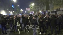 RTV Ora - Avokati i Popullit dënon dhunën dhe gazin lostsjellës në protestë