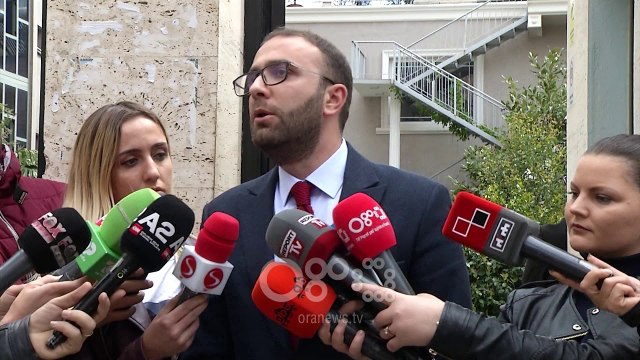 RTV Ora - PD përsërit padinë ndaj Lleshaj për hedhjen e gazit lotsjellës: Mbetje komunizmi
