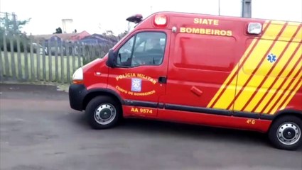 Vítima de acidente na marginal da BR-277 é levada para a UPA Veneza