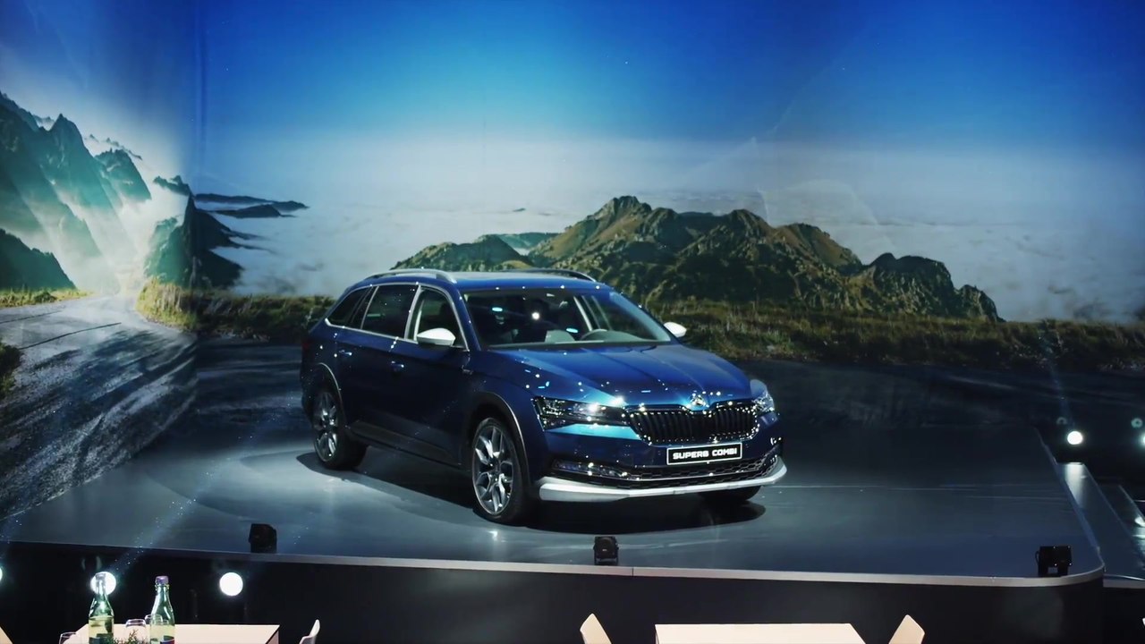 Neuer ŠKODA SUPERB SCOUT Trailer