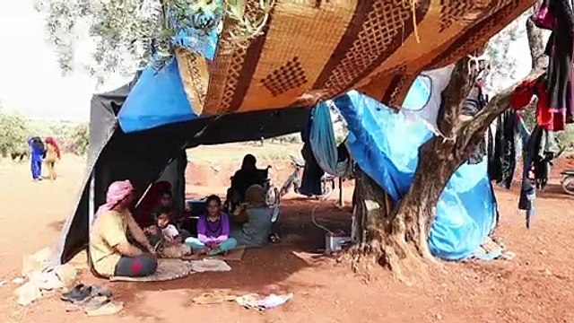 رمضان صعب على عائلات أجبرت على النزوح في إدلب