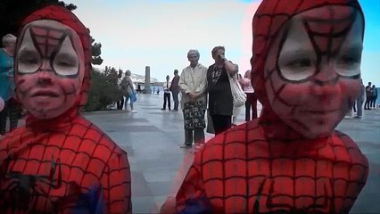 Κριμαία: Τα βλέπουν όλα...διπλά!