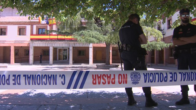 Policía registra dependencias del Ayuntamiento de Las Rozas