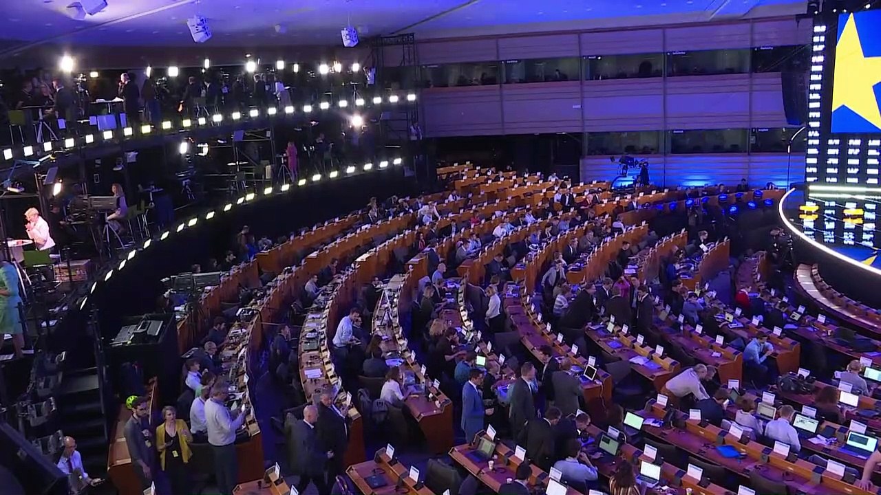 Europawahl: EVP vorn - Rechtspopulisten und Grüne stark