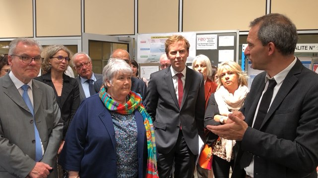 Jacqueline Gourault en visite en Sarthe