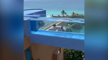 Un pont-piscine sur un hotel au Mexique !