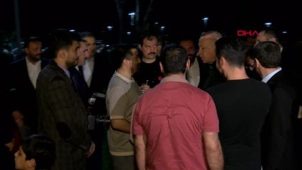 CUMHURBAŞKANI ERDOĞAN ZEYTİNBURNU SAHİLİNDE İFTAR YAPTI