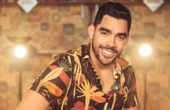 Brezilya'da uçak düştü, ünlü şarkıcı hayatını kaybetti