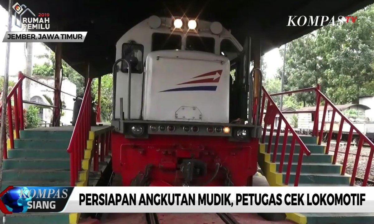 Persiapan Angkutan Mudik, Petugas Cek Lokomotif