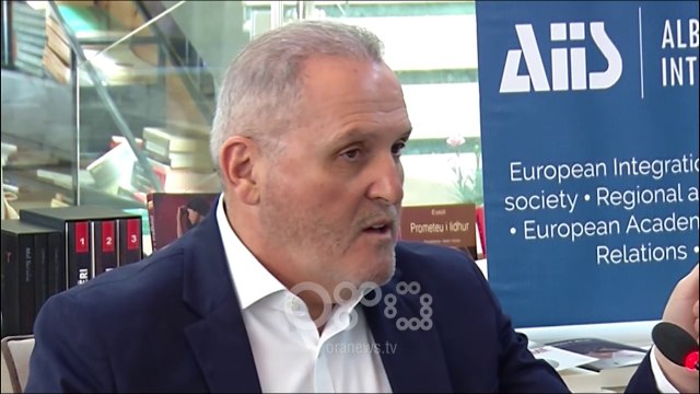 RTV Ora - Surroi: Paqja s’ka rrugë të shkurtër, Kosova dhe Serbia të firmosin marrëveshje