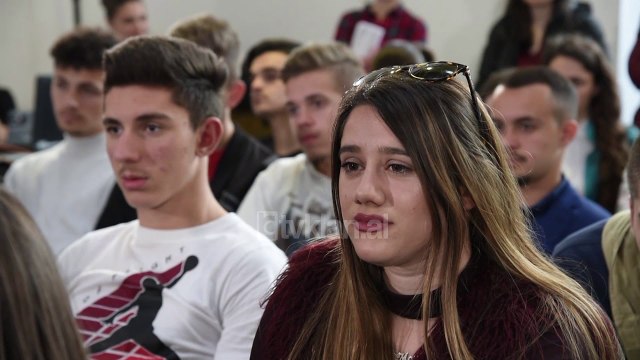 Tirana nis punen per t’u zgjedhur Kryeqyteti Evropian i te Rinjve ne 2022