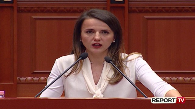Rudina Hajdari krijon partinë 'Bindja Demokratike', të martën regjistrohet në zgjedhje
