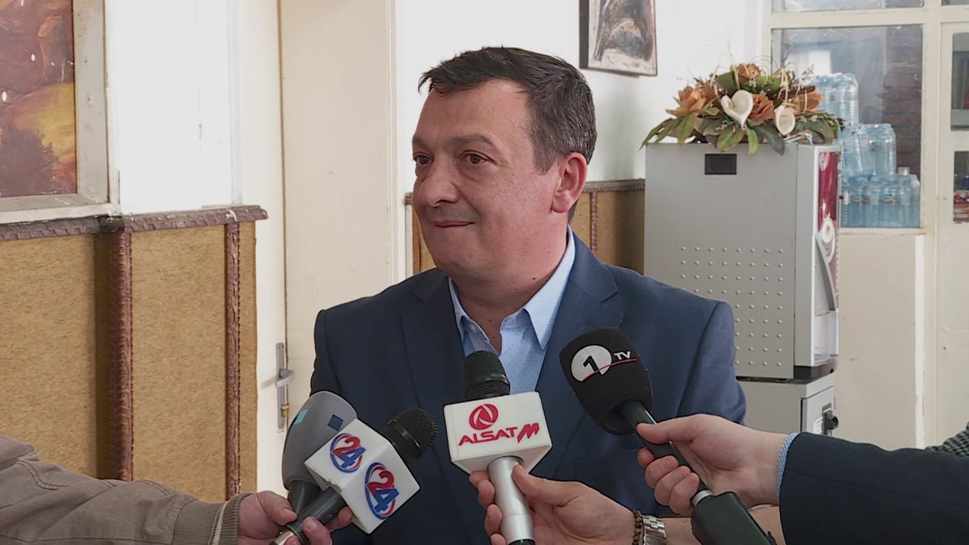 ⁣Денеска се гласаше во дијаспората, во затворите и во домовите на болните и изнемоштени граѓани