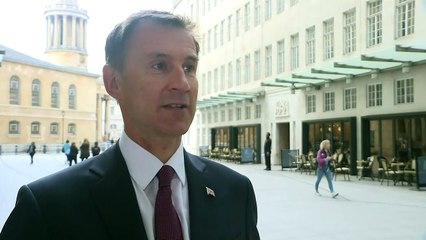 Jeremy Hunt warns against no-deal Brexit 'suicide'
