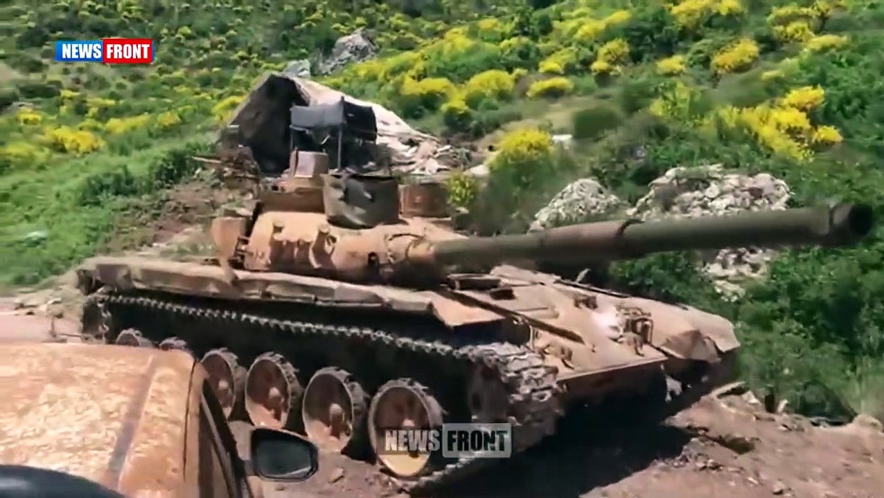 شاهد مختصين عسكريين روس على جبهات معارك ريف حماة (فيديو)