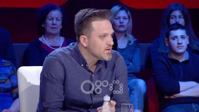 360 gradë - Deda tregon pse i mblodhi rreth 5 mijë firma