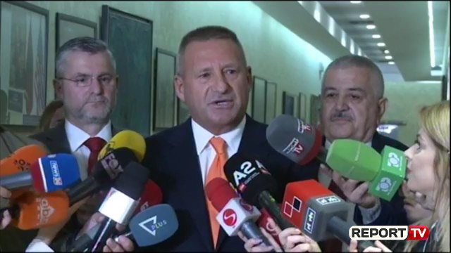 Report TV - Nard Ndoka 'thumbon' Ramën: Nuk ka zgjedhje pa opozitën