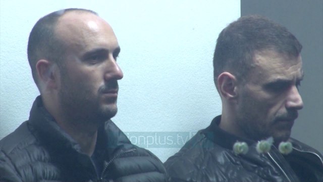 Shullazi debat me gjyqtaren, shtyhet sërish seanca - News, Lajme - Vizion Plus