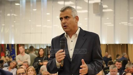 Bashkohen aleatët e PD. Krijojnë grupimin e qendrës së djathtë - Top Channel Albania - News - Lajme