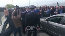 RTV Ora - Momenti kur tentojnë ti ndalojnë rrugën Ramës për në Malësi të Madhe