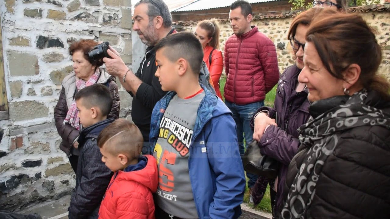 Korçë, tradita e poçarisë trashëgohet edhe te të rinjtë - Top Channel Albania - News - Lajme