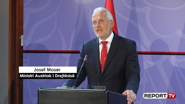 Ministri austriak: Shqipëria ka bërë hapa të mëdha, Vettingu rrit besimin te drejtësia