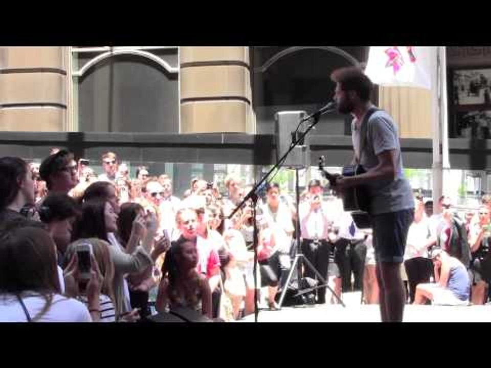LIVE: Passenger performs "Let Her Go" busking in Martin Place, Sydney
