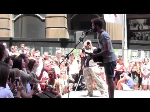 LIVE: Passenger performing Holes in Martin Place, Sydney
