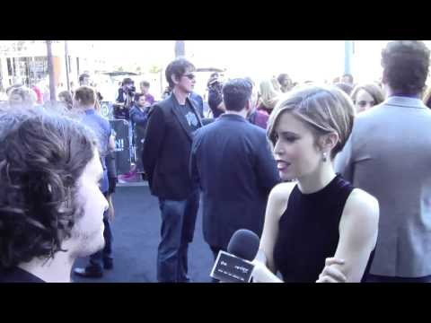 Interview: Hayley Mary from The Jezabels on the ARIA Black Carpet