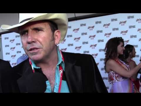 Chuck's Wagon (NSW) on the MusicOz Red Carpet 2013 (AIMAs)