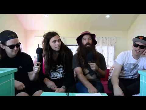 Interview: Violent Soho Interview at Big Day Out (Melbourne, 2014) - Hottest 100 Talk!