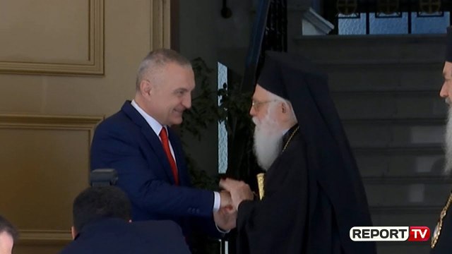 Report TV - Pashkët/ Meta mesazh edhe politikës: Reflektim për më shumë bashkëpunim