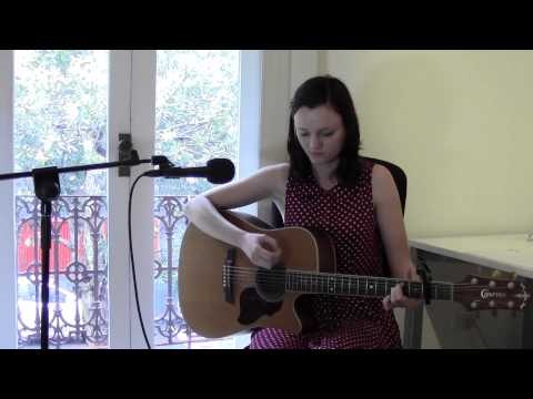 Ayla Wish I Was LIVE and Acoustic for The AU Sessions!