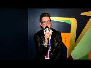 Interview: Alex Goot (USA) on "Wake Up Call", moving to LA and Vegemite Challenge!