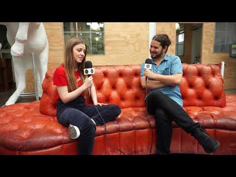 Jade Bird on SXSW, playing with Willie Nelson and a love to Dolly Parton