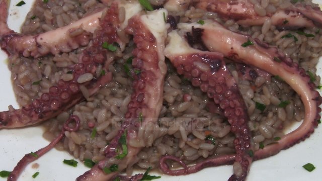 Në shtëpinë tonë/ Receta të thjeshta dhe të shpejta me oktapod