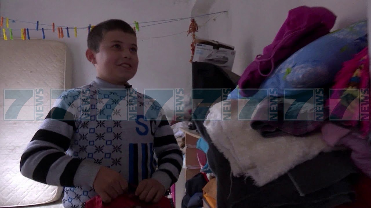 «NGA E PARA», GEZIM DHE LOTE, FAMILJA NIKOLLI BEHET ME SHTEPI - News, Lajme - Kanali 7