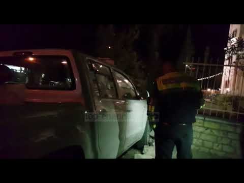 Pa koment - Mjeti me shpejtësi përplaset me kishën - Top Channel Albania - News - Lajme