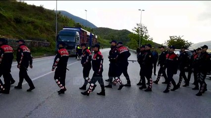 Protesta e opozitës në Gjirokastër (Pa koment)  - Top Channel Albania - News - Lajme